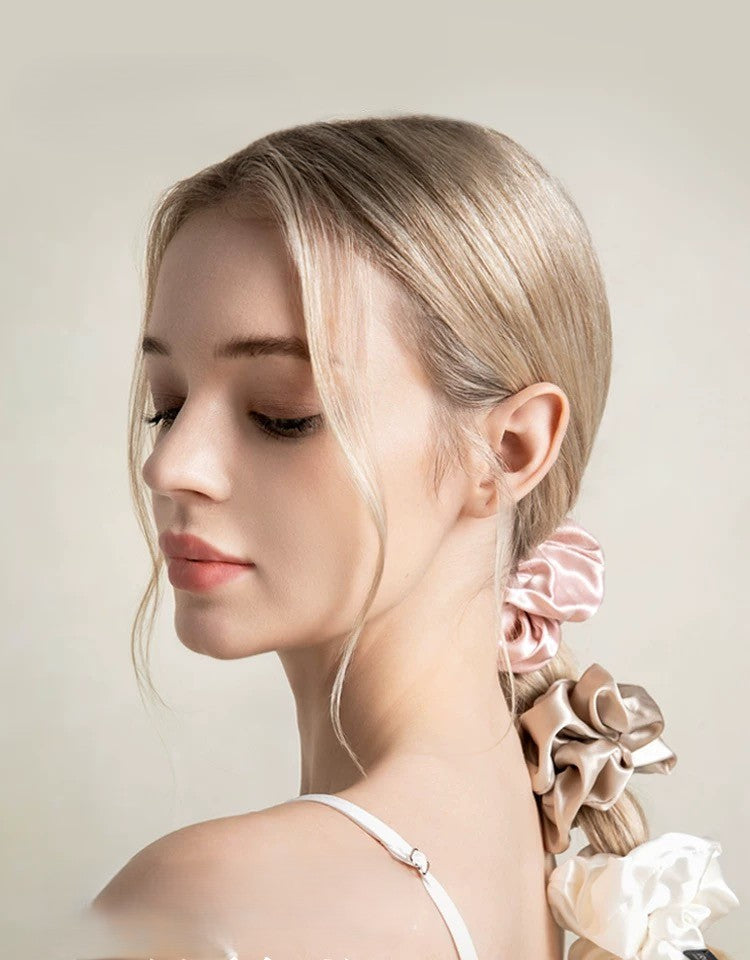 Why Silk is Better for Your Hair: The Science Behind It