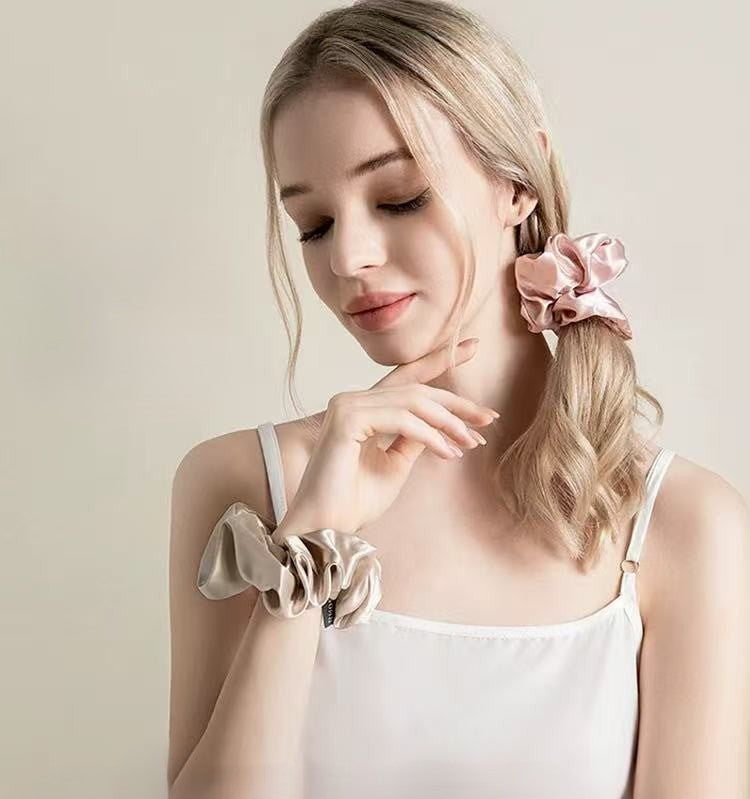 How to Care for Your Silk Scrunchie: A Complete Guide